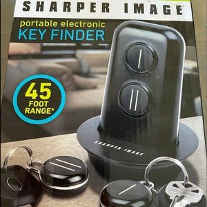 Portable electronic key finder